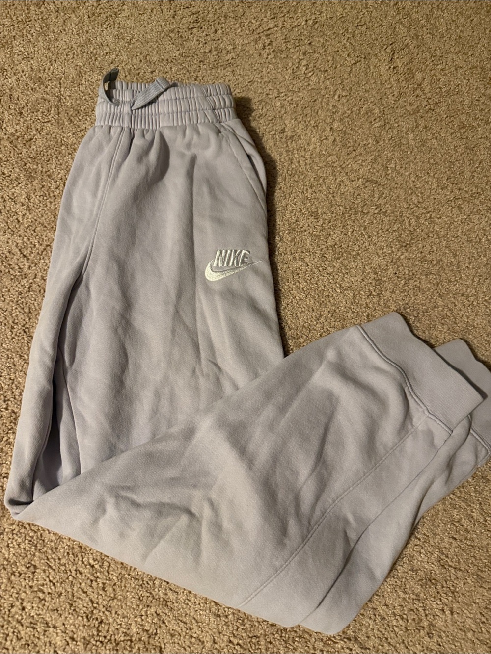 Nike Youth XL Club Fleece Joggers Light Gray